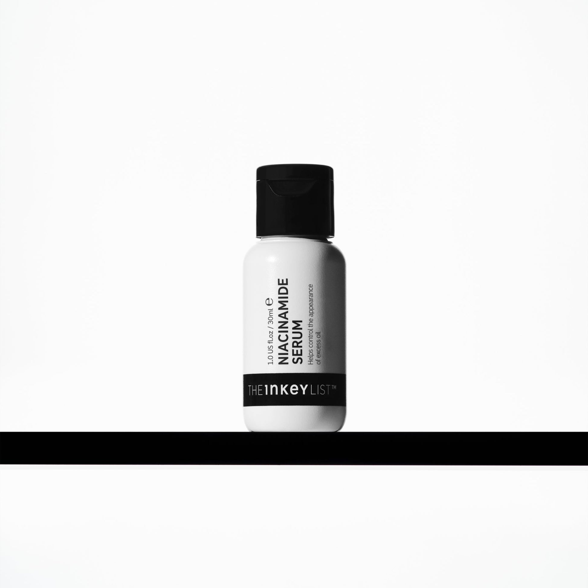 10-niacinamide-serum-f4 DTC-Top15_Amends_NiacinamideHero.jpg