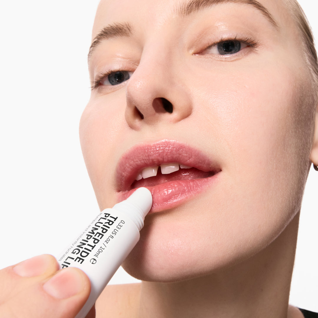 lip-plumping-duo-q2 Model01_270e8b98-a2ed-4742-b111-d25555f44100.jpg